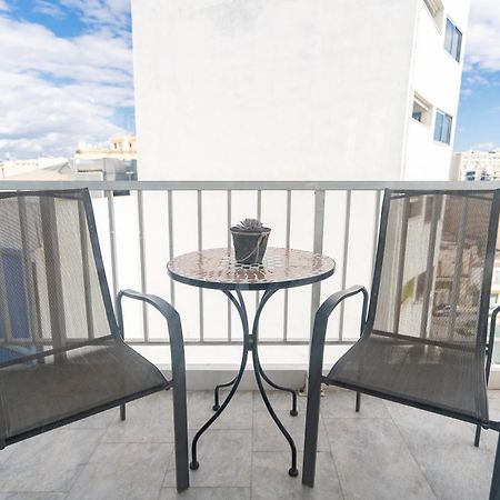 Acrolofts M62 With Playground Apartment Athens Luaran gambar